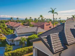 Carlsbad Roof Repair: Choosing the Right Contractor for Your Home